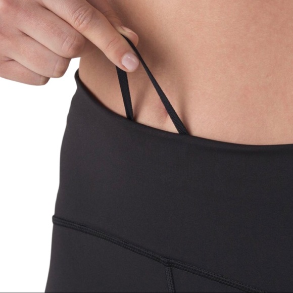 Lululemon Train Times 7/8 Pant *25" size 4 •Black (First Release) - Picture 8 of 13